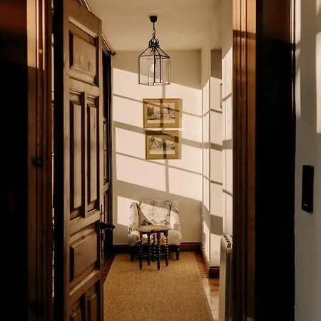 Pax Casona Del Busto 3* פראביה