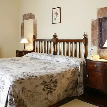 Pax Casona Del Busto מלון 3*