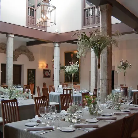 Pax Casona Del Busto מלון פראביה