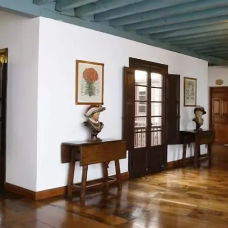 Pax Casona Del Busto فندق 3*