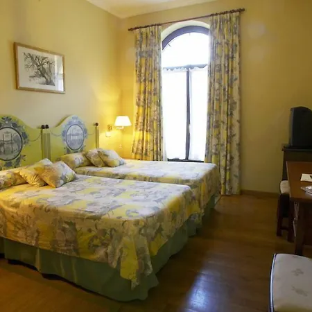 מלון Pax Casona Del Busto 3*