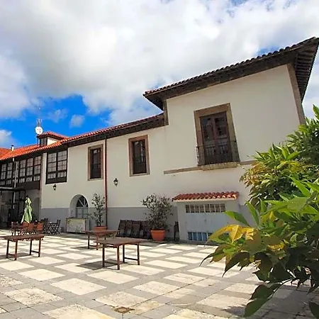 Pax Casona Del Busto Hotel 3*