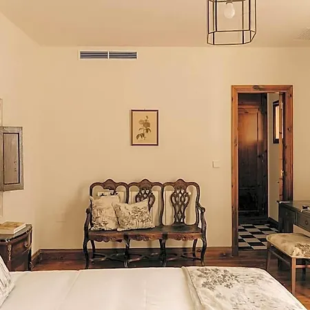 Pax Casona Del Busto Pravia