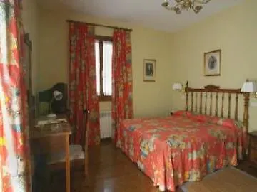 فندق Pax Casona Del Busto