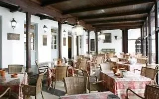 Pax Casona Del Busto فندق