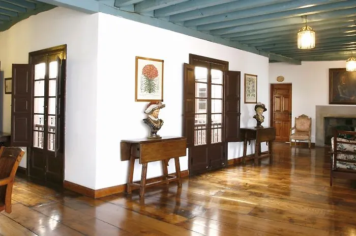 Pax Casona Del Busto