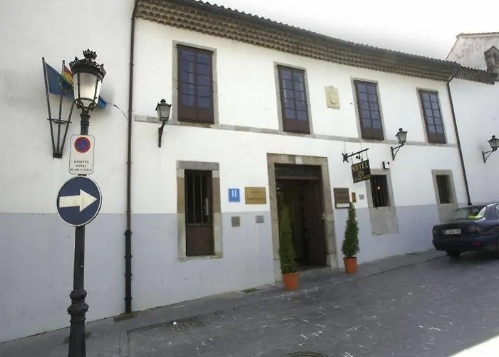 Pax Casona Del Busto فندق برافيا