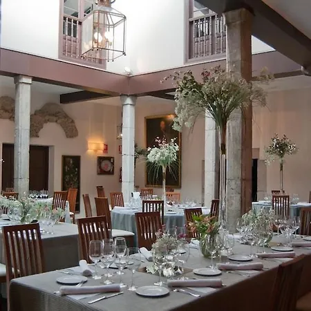 Pax Casona Del Busto Hotel 3*