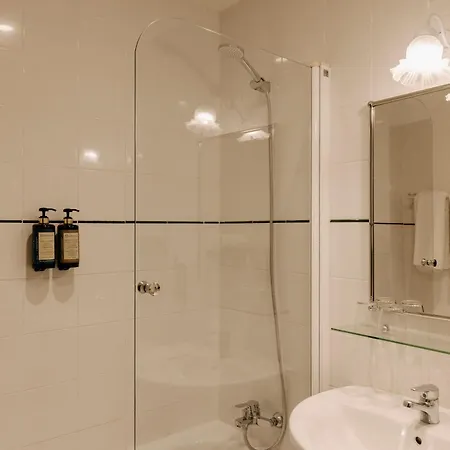 호텔 Pax Casona Del Busto 3*