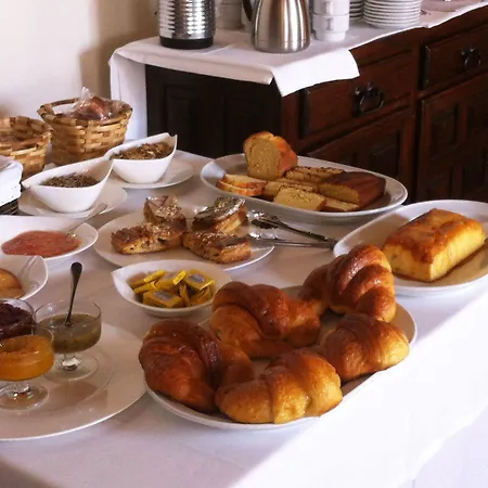 호텔 Pax Casona Del Busto 3*