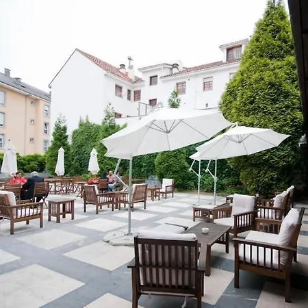 Pax Casona Del Busto 호텔