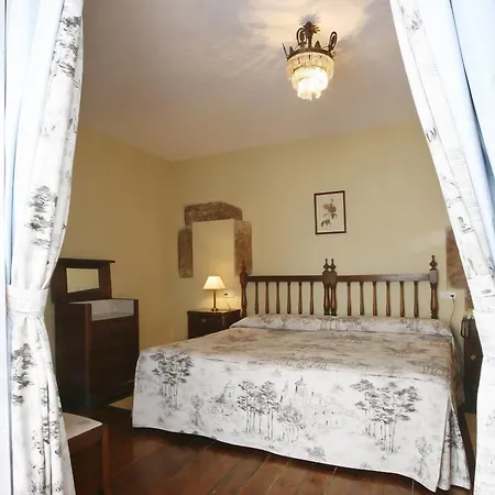 호텔 Pax Casona Del Busto 3*