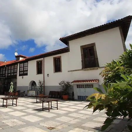 Hotel Casona Del Busto Pravia