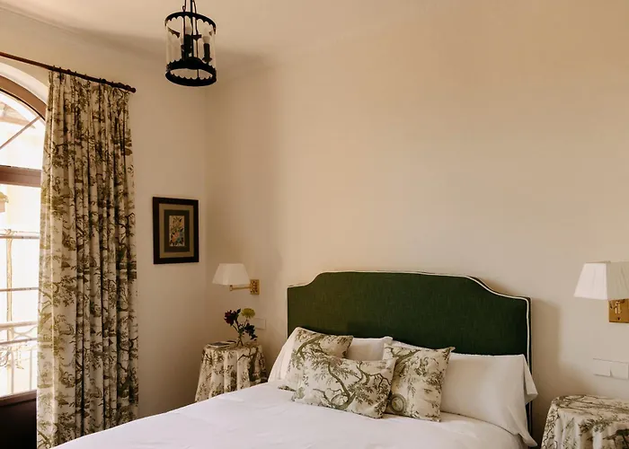 Pax Casona Del Busto Hotel 3*