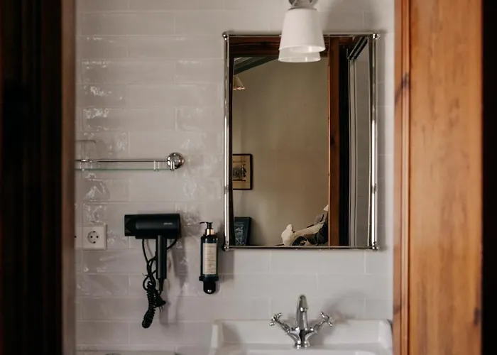 Pax Casona Del Busto Hotel