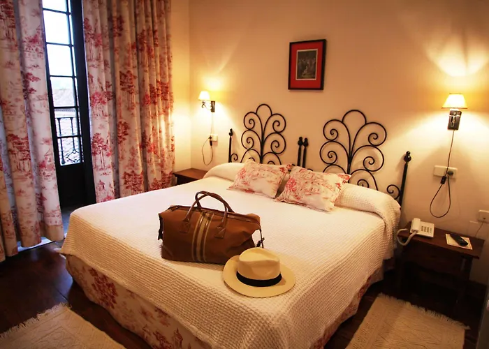 Pax Casona Del Busto