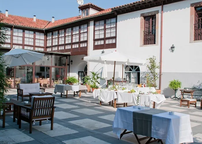 Hotel Pax Casona Del Busto Pravia