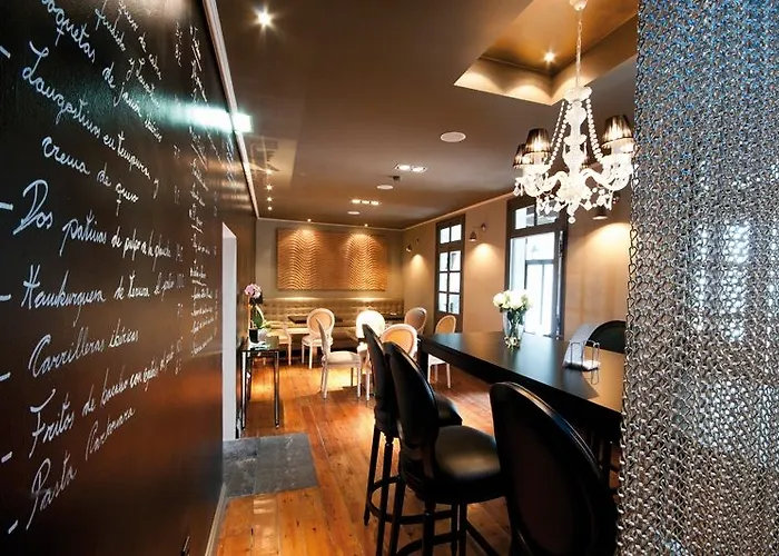 Pax Casona Del Busto Hotel